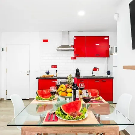 Apartman Great Apartment Close To The Beach