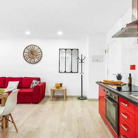 Great Apartment Close To The Beach